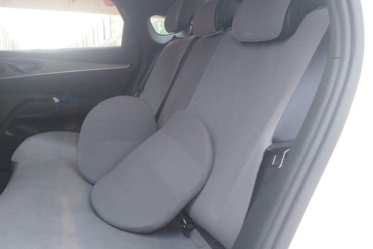 Used BYD Seal 06 New Energy 2025 DM-i Smart Drive 120KM Prestige Model Interior 4
