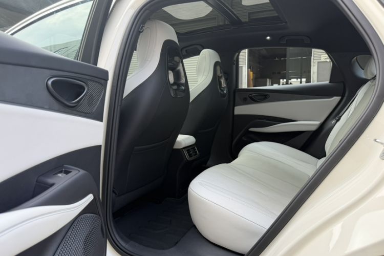 Used BYD Seal 06 New Energy 2025 DM-i Smart Drive 120KM Deluxe Model Interior 8