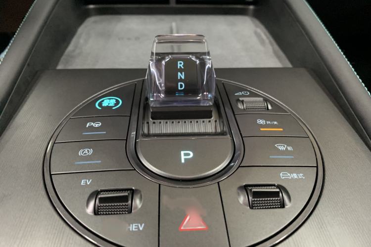 Used BYD Seal 06 New Energy 2025 DM-i Intelligent Drive 120KM Flagship Model Interior 9