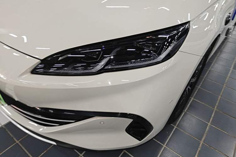 Used BYD Seal 06 New Energy 2025 DM-i Smart Drive 120KM Deluxe Model Left Front Headlight