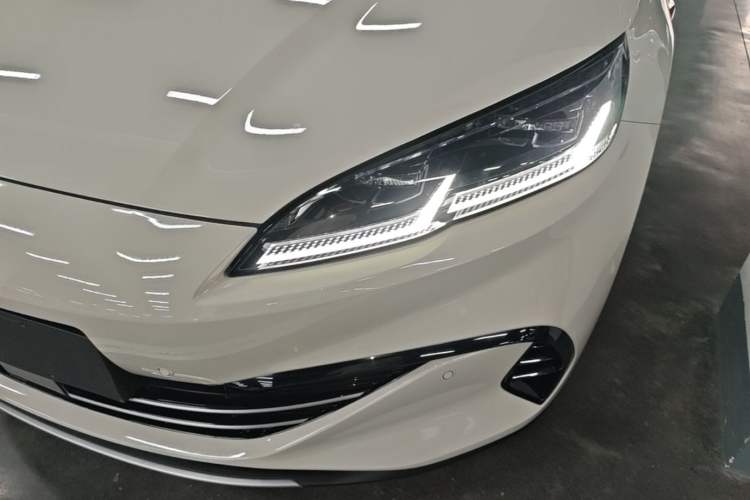 Used BYD Seal 06 New Energy 2025 DM-i Smart Drive 120KM Deluxe Model Left Front Headlight