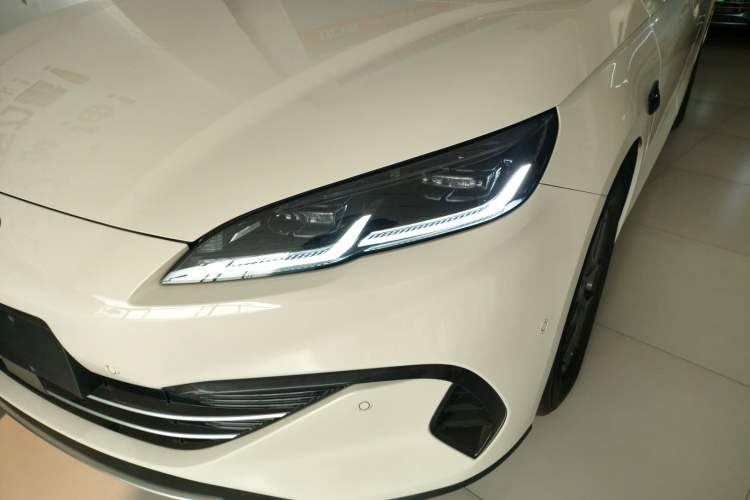 Used BYD Seal 06 New Energy 2025 DM-i Smart Drive 80KM Luxury Model Left Front Headlight