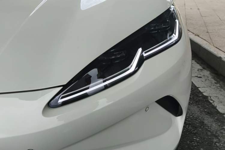 Used BYD Seal 06 New Energy 2025 EV 470KM Prestige Edition Left Front Headlight