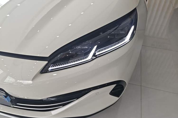 Used BYD Seal 06 New Energy 2025 DM-i Smart Drive 80KM Luxury Model Left Front Headlight