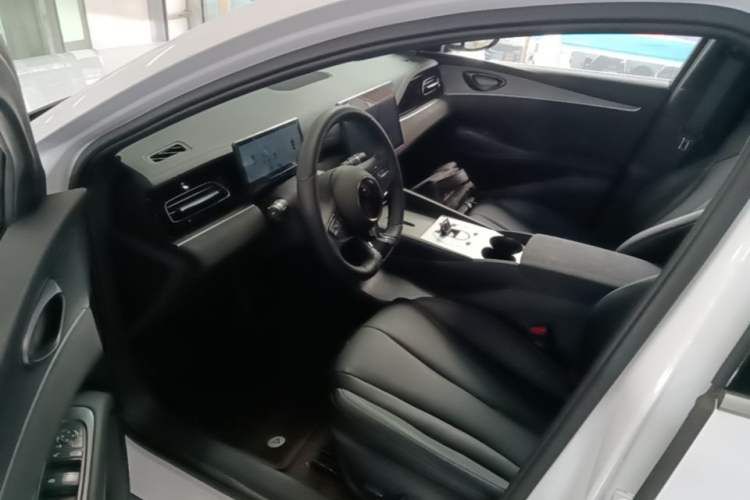 Used BYD Seal 06 New Energy 2025 DM-i Smart Drive 80KM Prestige Model Left Front Seat