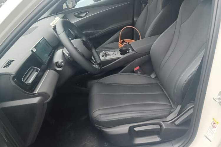 Used BYD Seal 06 New Energy 2025 DM-i Smart Drive 80KM Luxury Model Left Front Seat