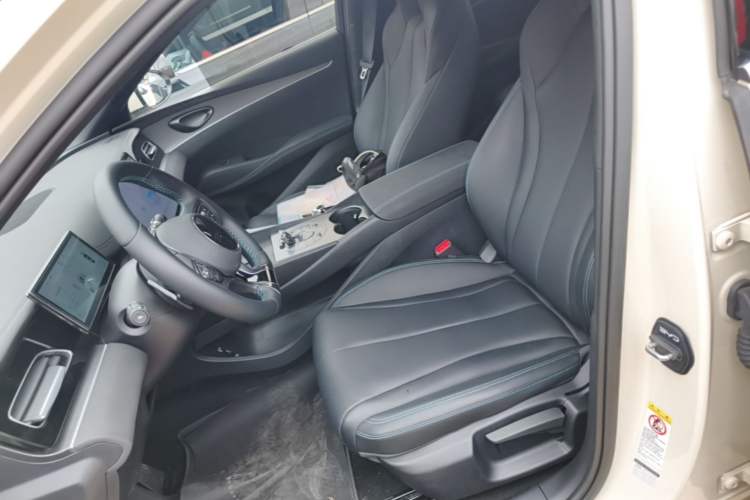 Used BYD Seal 06 New Energy 2025 DM-i Smart Drive 80KM Luxury Model Left Front Seat