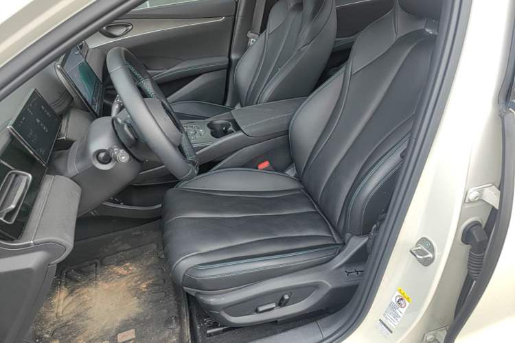 Used BYD Seal 06 New Energy 2025 DM-i Smart Drive 120KM Deluxe Model Left Front Seat