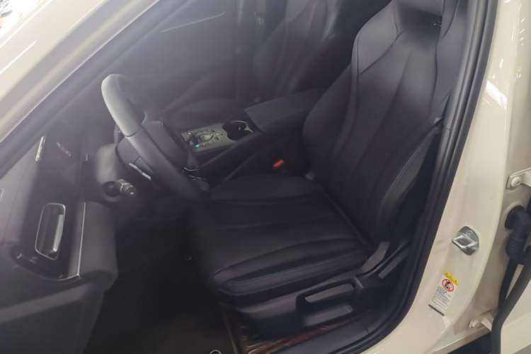 Used BYD Seal 06 New Energy 2025 DM-i Smart Drive 80KM Luxury Model Left Front Seat