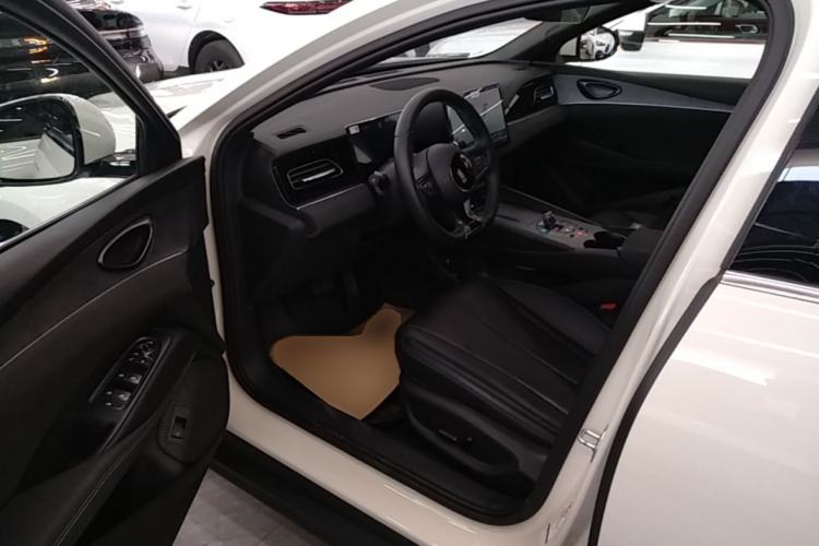 Used BYD Seal 06 New Energy 2025 DM-i Smart Drive 120KM Deluxe Model Left Front Seat