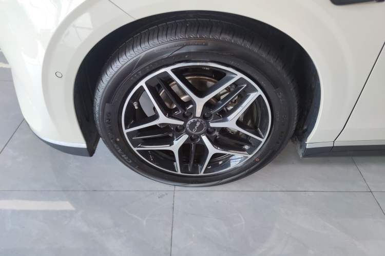 Used BYD Seal 06 New Energy 2025 EV 545KM Flagship Edition Left Front Wheel Hub