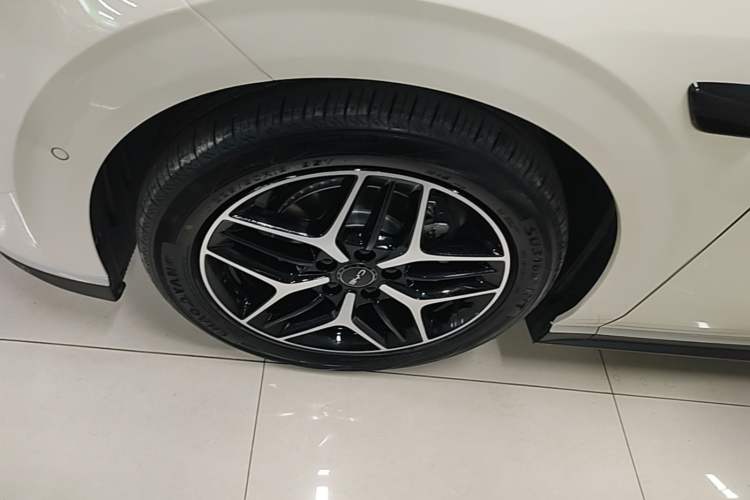Used BYD Seal 06 New Energy 2025 EV 545KM Flagship Edition Left Front Wheel Hub