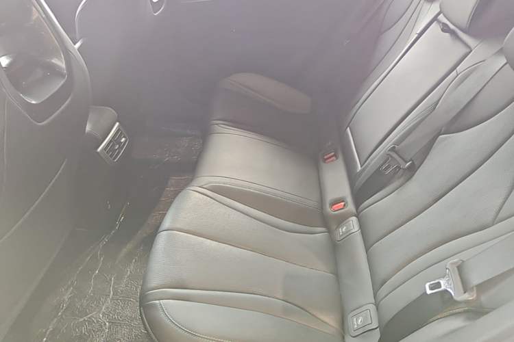 Used BYD Seal 06 New Energy 2025 DM-i Smart Drive 120KM Deluxe Model Left Rear Seat