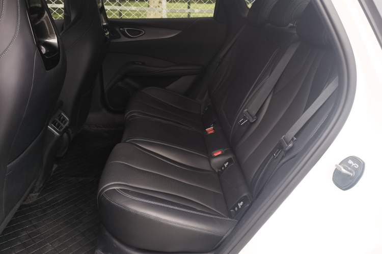 Used BYD Seal 06 New Energy 2025 EV 545KM Flagship Edition Left Rear Seat