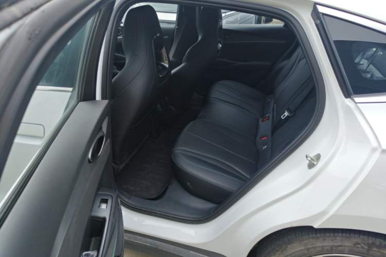 Used BYD Seal 06 New Energy 2025 DM-i Smart Drive 120KM Deluxe Model Left Rear Seat