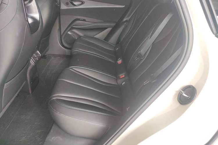 Used BYD Seal 06 New Energy 2025 DM-i Smart Drive 120KM Prestige Model Left Rear Seat