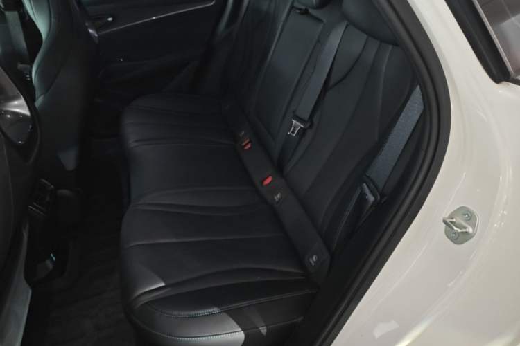 Used BYD Seal 06 New Energy 2025 DM-i Smart Drive 120KM Deluxe Model Left Rear Seat