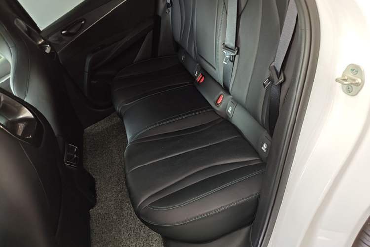 Used BYD Seal 06 New Energy 2025 DM-i Smart Drive 120KM Deluxe Model Left Rear Seat