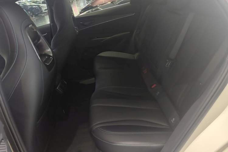 Used BYD Seal 06 New Energy 2025 DM-i Smart Drive 120KM Deluxe Model Left Rear Seat