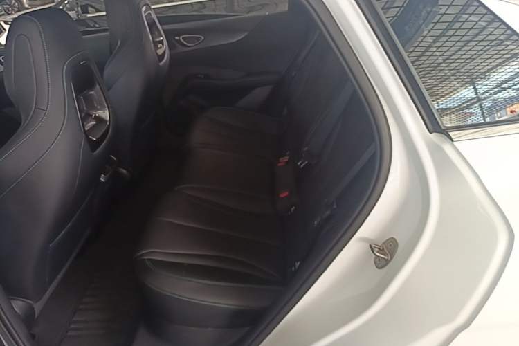 Used BYD Seal 06 New Energy 2025 EV 545KM Premium Edition Left Rear Seat