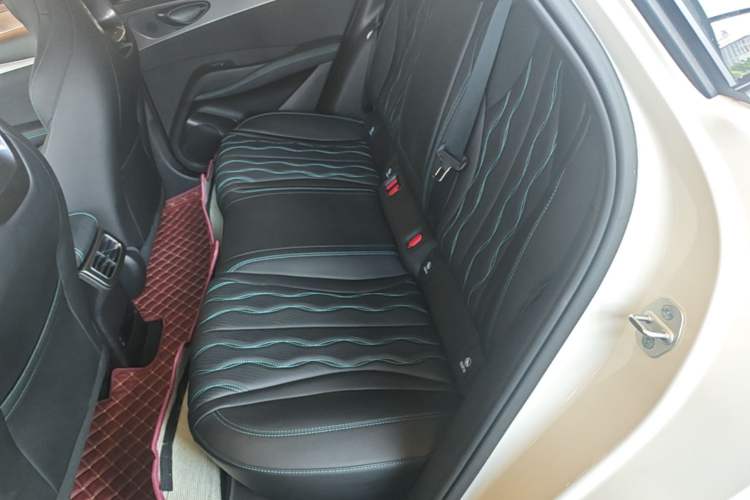 Used BYD Seal 06 New Energy 2025 DM-i Intelligent Drive 120KM Flagship Model Left Rear Seat