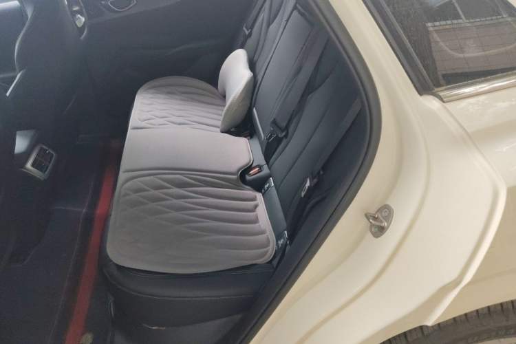 Used BYD Seal 06 New Energy 2025 EV 545KM Premium Edition Left Rear Seat