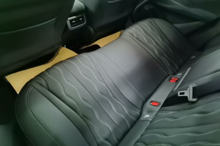 Used BYD Seal 06 New Energy 2025 DM-i Intelligent Drive 120KM Flagship Model Left Rear Seat
