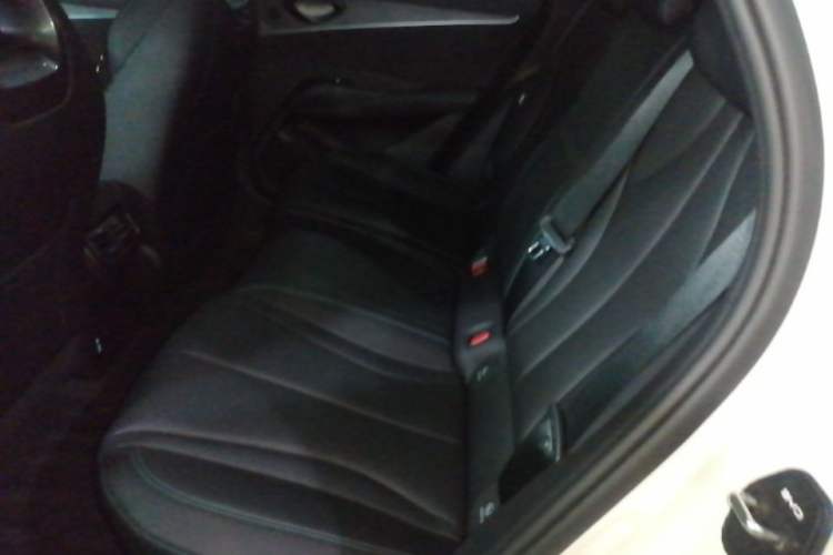 Used BYD Seal 06 New Energy 2025 DM-i Smart Drive 80KM Luxury Model Left Rear Seat