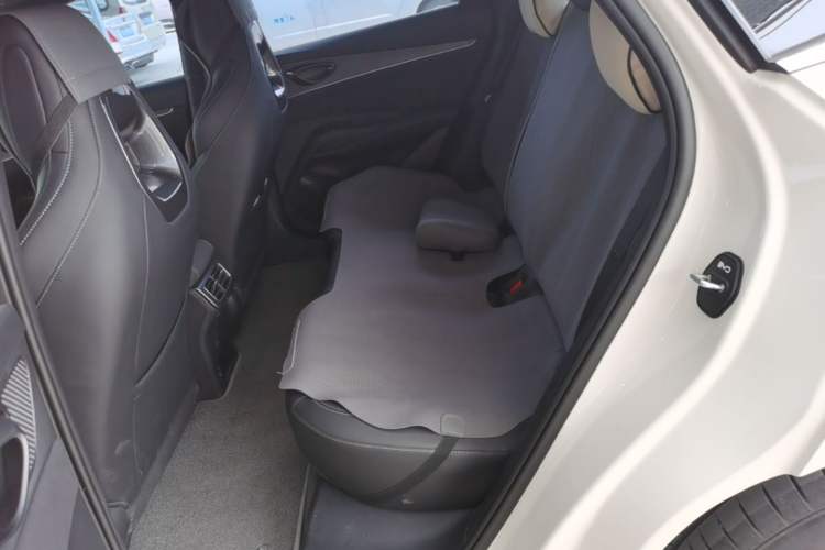 Used BYD Seal 06 New Energy 2025 DM-i Smart Drive 80KM Luxury Model Left Rear Seat