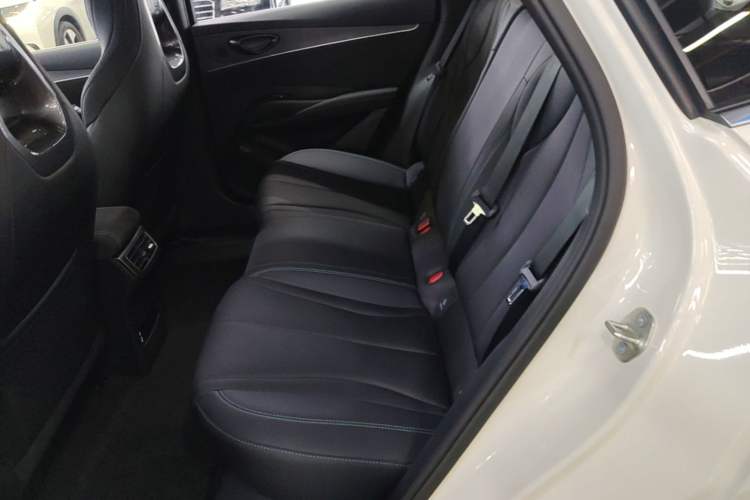 Used BYD Seal 06 New Energy 2025 DM-i Smart Drive 120KM Prestige Model Left Rear Seat