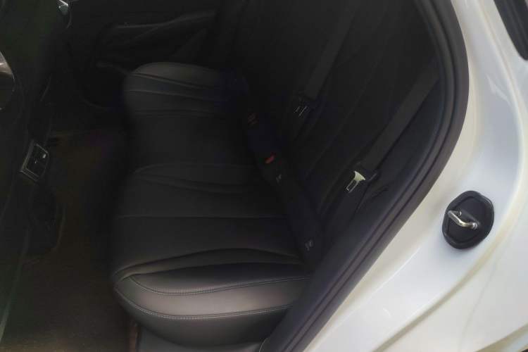 Used BYD Seal 06 New Energy 2025 DM-i Smart Drive 80KM Luxury Model Left Rear Seat