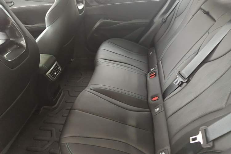 Used BYD Seal 06 New Energy 2025 DM-i Smart Drive 120KM Deluxe Model Left Rear Seat