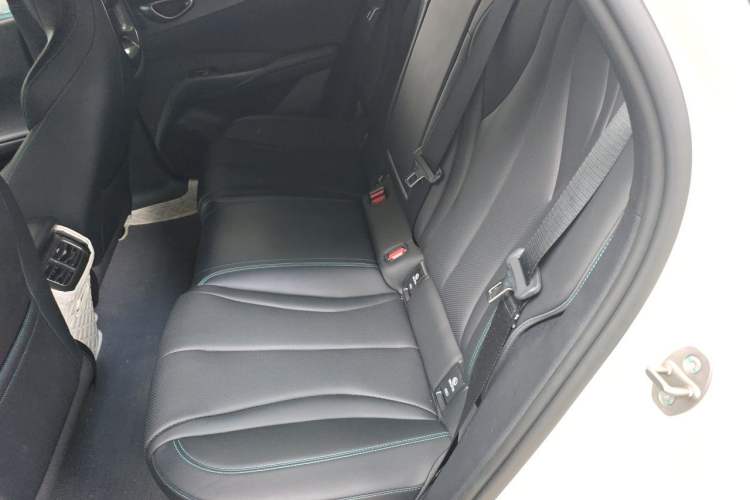 Used BYD Seal 06 New Energy 2025 EV 545KM Premium Edition Left Rear Seat