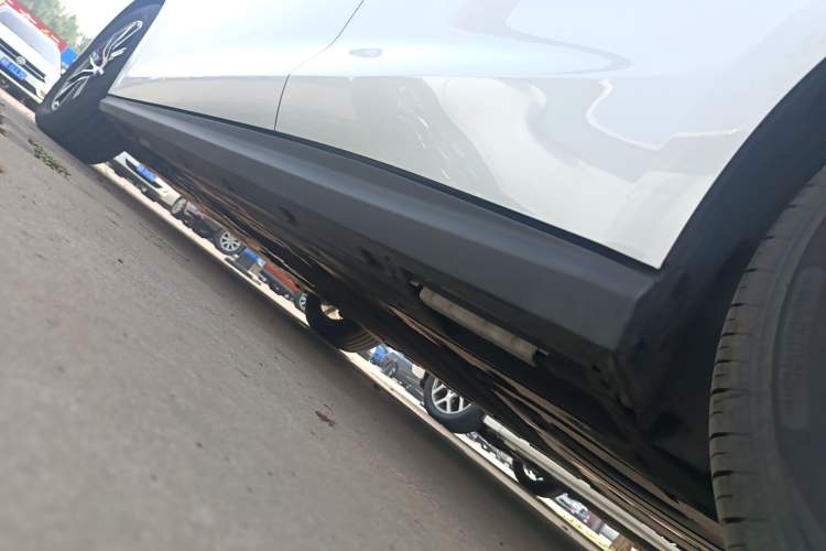 Used BYD Seal 06 New Energy 2025 DM-i Smart Drive 120KM Deluxe Model Left Side Sill