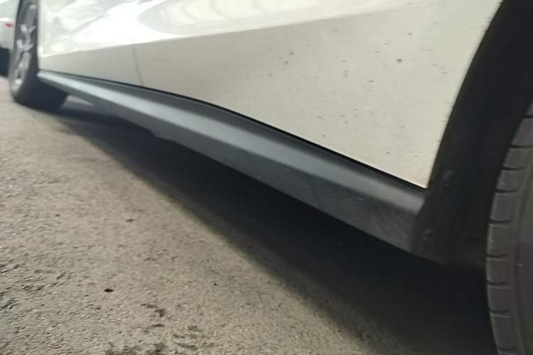 Used BYD Seal 06 New Energy 2025 DM-i Smart Drive 80KM Luxury Model Left Side Sill