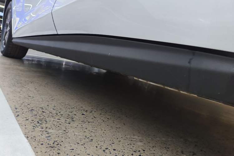 Used BYD Seal 06 New Energy 2025 DM-i Smart Drive 80KM Luxury Model Left Side Sill