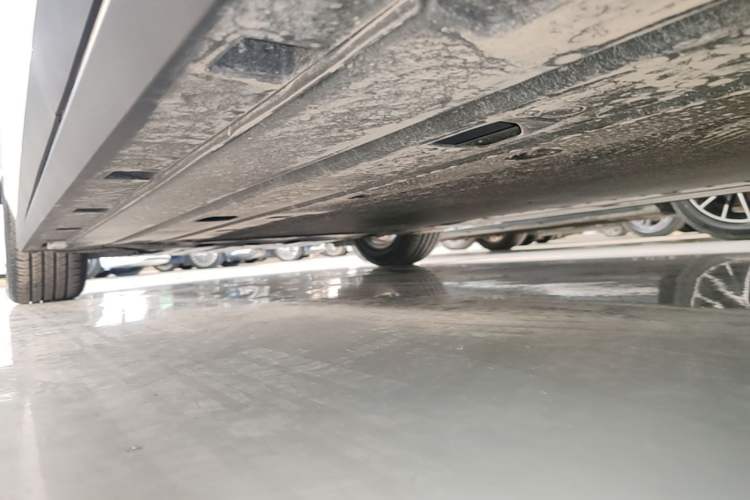 Used BYD Seal 06 New Energy 2025 EV 470KM Prestige Edition Left Side Sill