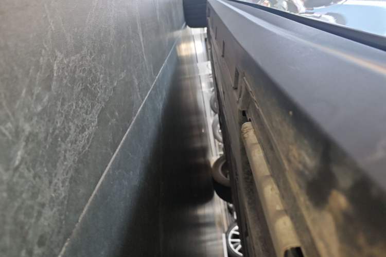 Used BYD Seal 06 New Energy 2025 DM-i Intelligent Drive 120KM Flagship Model Left Side Sill