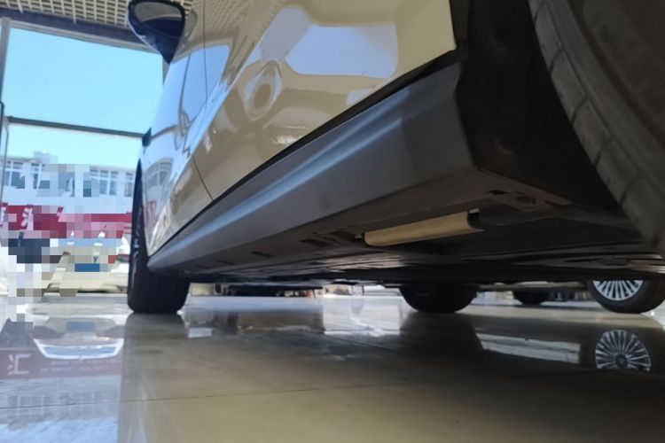 Used BYD Seal 06 New Energy 2025 DM-i Smart Drive 120KM Prestige Model Left Side Sill