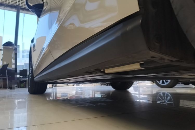 Used BYD Seal 06 New Energy 2025 DM-i Smart Drive 120KM Deluxe Model Left Side Sill