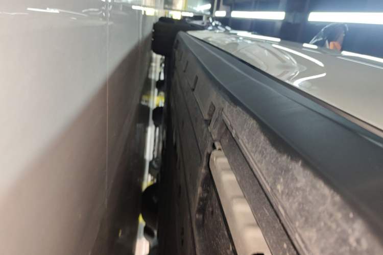 Used BYD Seal 06 New Energy 2025 DM-i Smart Drive 120KM Prestige Model Left Side Sill