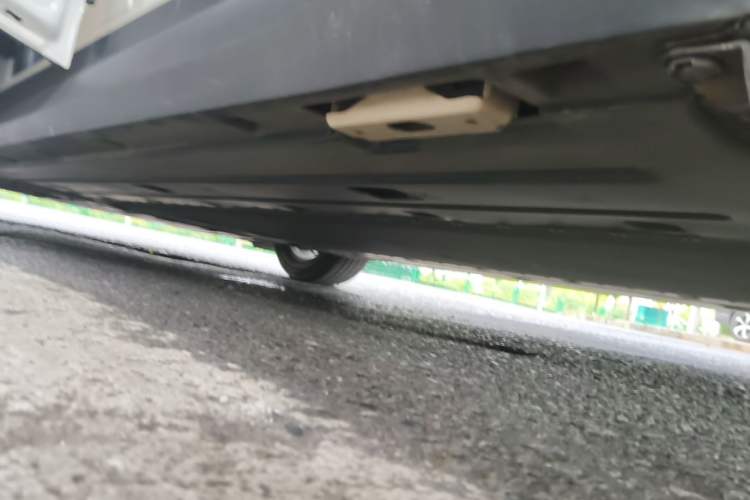 Used BYD Seal 06 New Energy 2025 EV 470KM Prestige Edition Left Side Sill