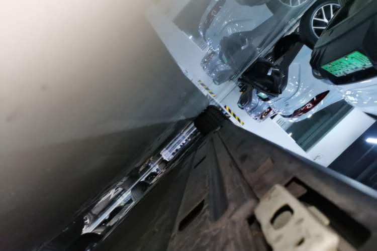 Used BYD Seal 06 New Energy 2025 EV 545KM Premium Edition Left Side Sill