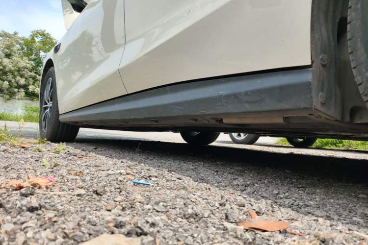 Used BYD Seal 06 New Energy 2025 DM-i Smart Drive 120KM Deluxe Model Left Side Sill