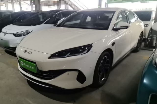 BYD Seal 06 New Energy 2025 DM-i Intelligent Drive 120KM Flagship Model с пробегом