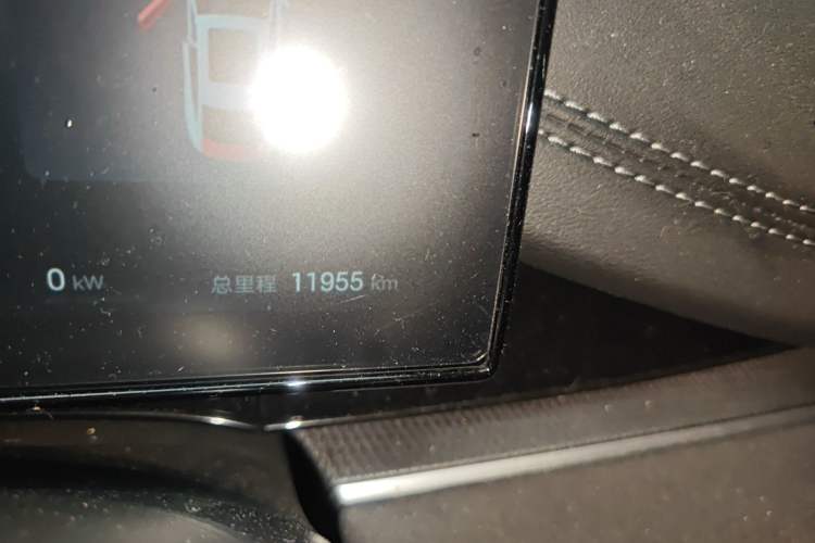 Used BYD Seal 06 New Energy 2025 DM-i Smart Drive 120KM Prestige Model Odometer Close Up
