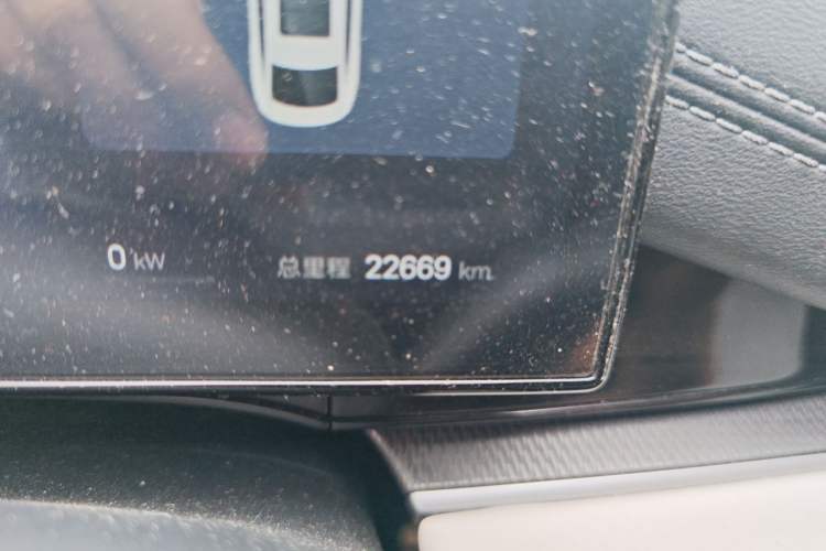 Used BYD Seal 06 New Energy 2025 DM-i Smart Drive 120KM Prestige Model Odometer Close Up