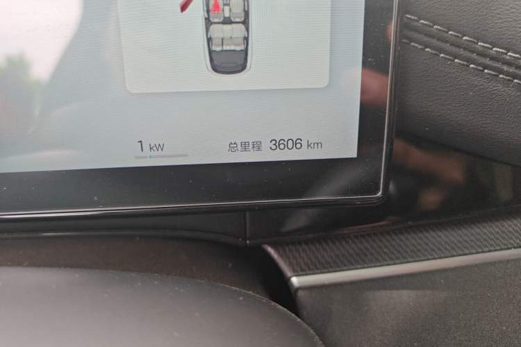 Used BYD Seal 06 New Energy 2025 DM-i Smart Drive 80KM Luxury Model Odometer Close Up