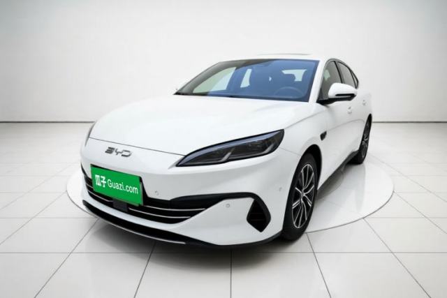 BYD Seal 06 New Energy 2025 DM-i Smart Drive 120KM Deluxe Model مستعملة