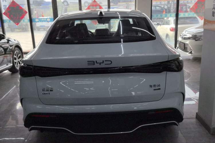 Used BYD Seal 06 New Energy 2025 DM-i Smart Drive 80KM Luxury Model Rear